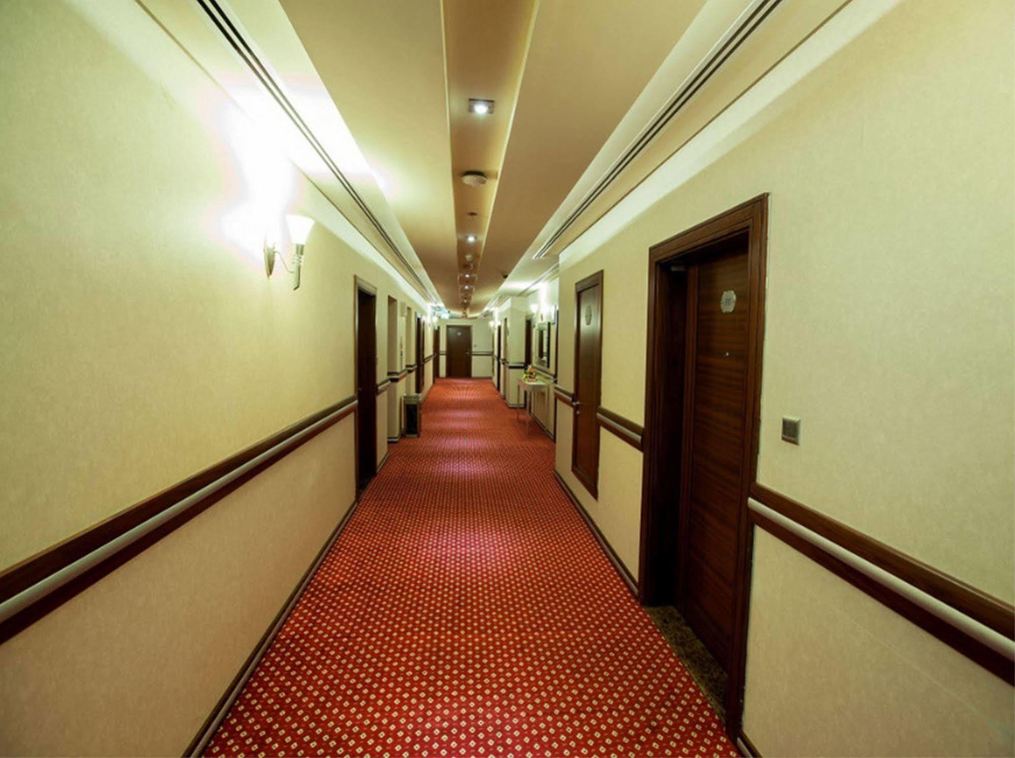 Xclusive Maples Hotel Apartment Dubaj Beltér fotó